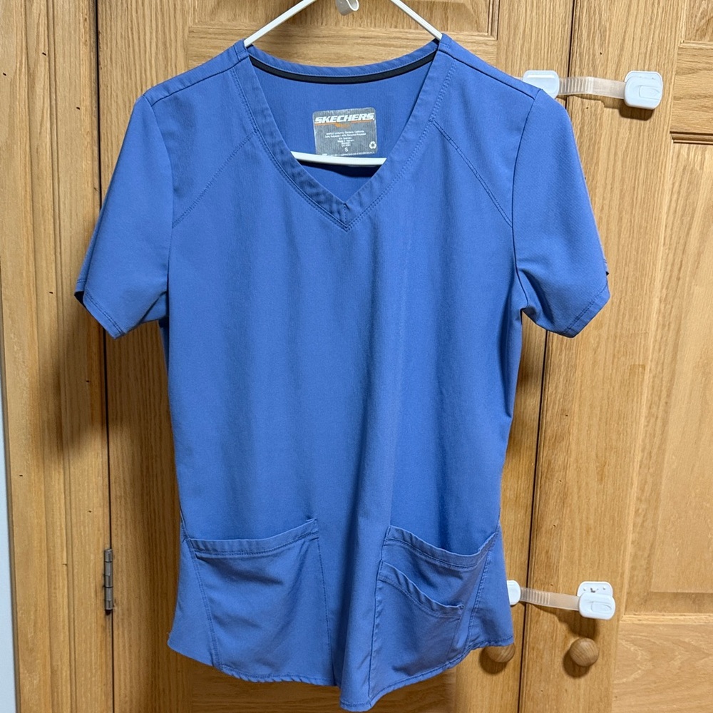 Skechers Women's V-Neck Scrub Top in Periwinkle
